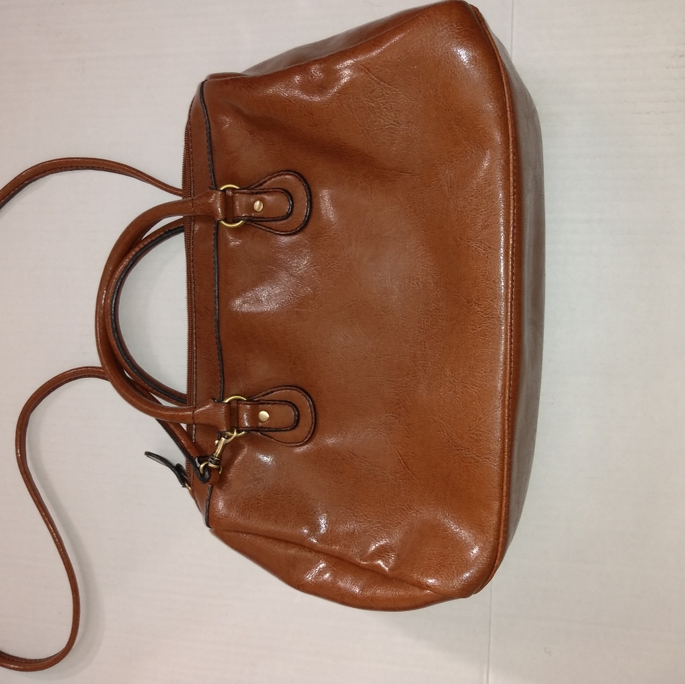 Ladies Vintage Carmel Brown Etienne Aigner Leather Purse - Picture 3 of 7